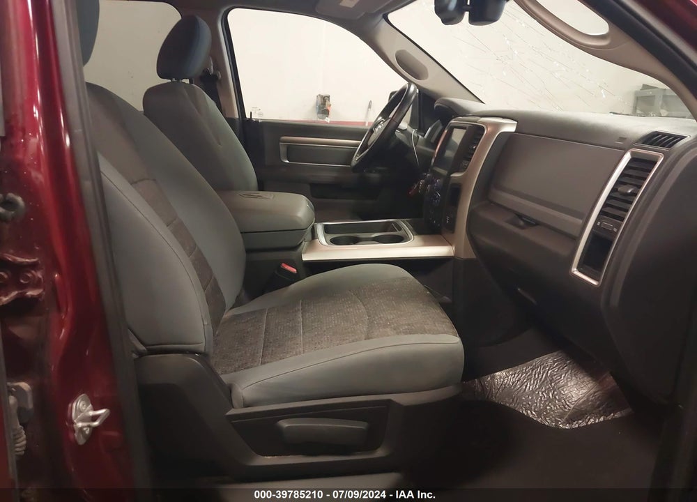 2017 RAM 1500 SLT VIN: 1C6RR7GTXHS567166
