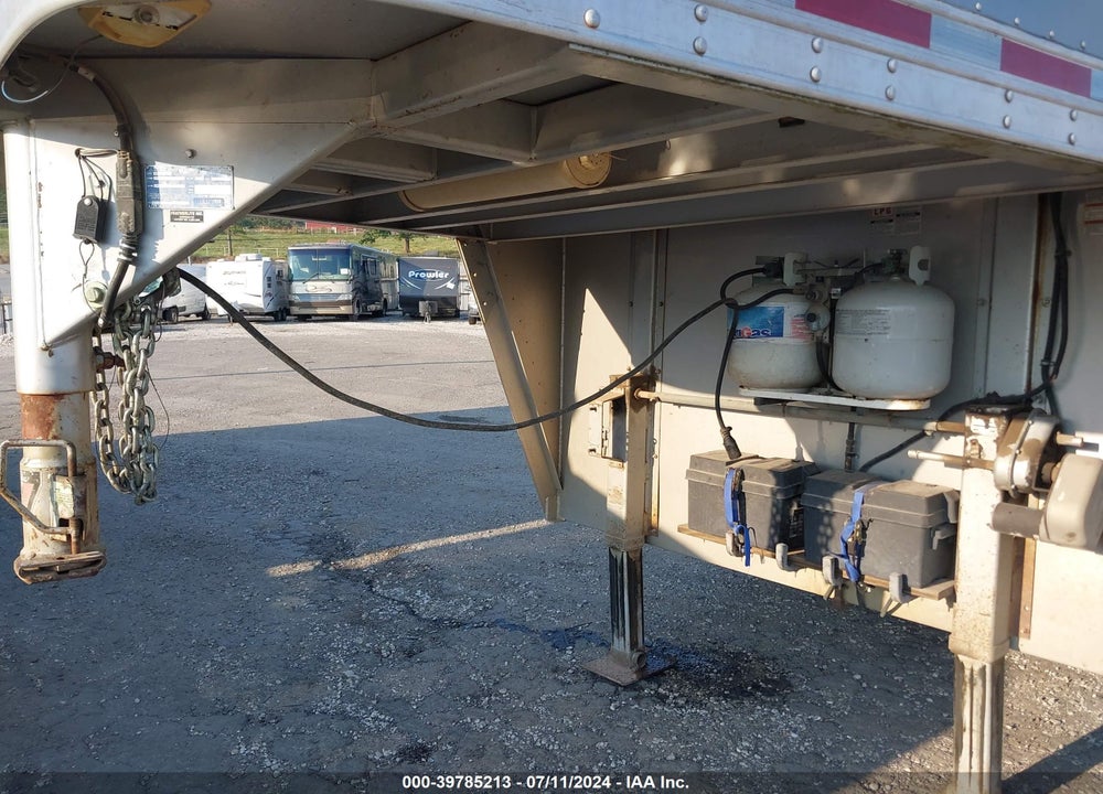 2005 FEATHERLITE --- VIN: 4FGB128215C082148
