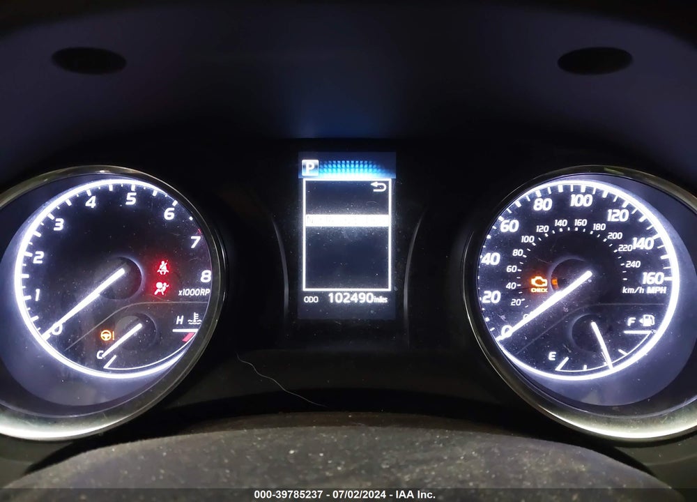 2019 TOYOTA CAMRY LE VIN: 4T1B11HK2KU802669