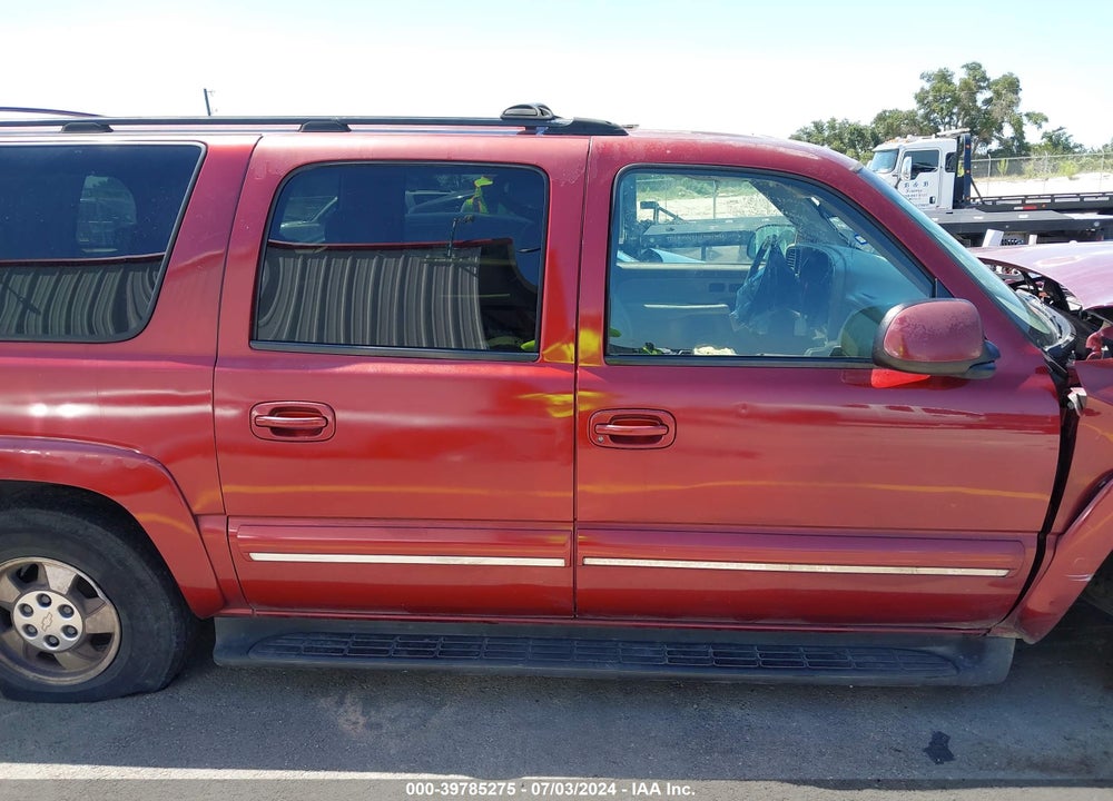 2002 CHEVROLET SUBURBAN 1500 LT VIN: 1GNEC16Z12J194065