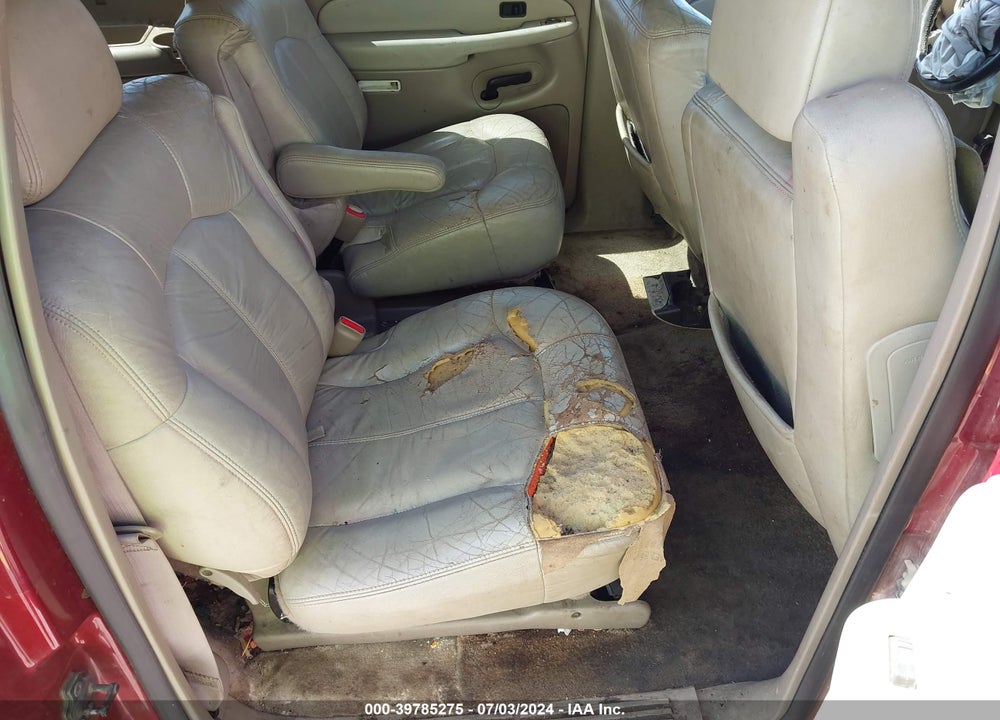 2002 CHEVROLET SUBURBAN 1500 LT VIN: 1GNEC16Z12J194065