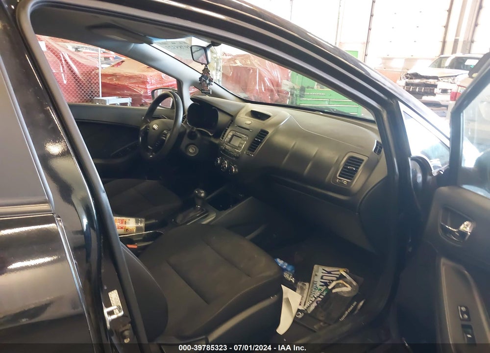 2016 KIA FORTE LX VIN: KNAFK4A67G5595812