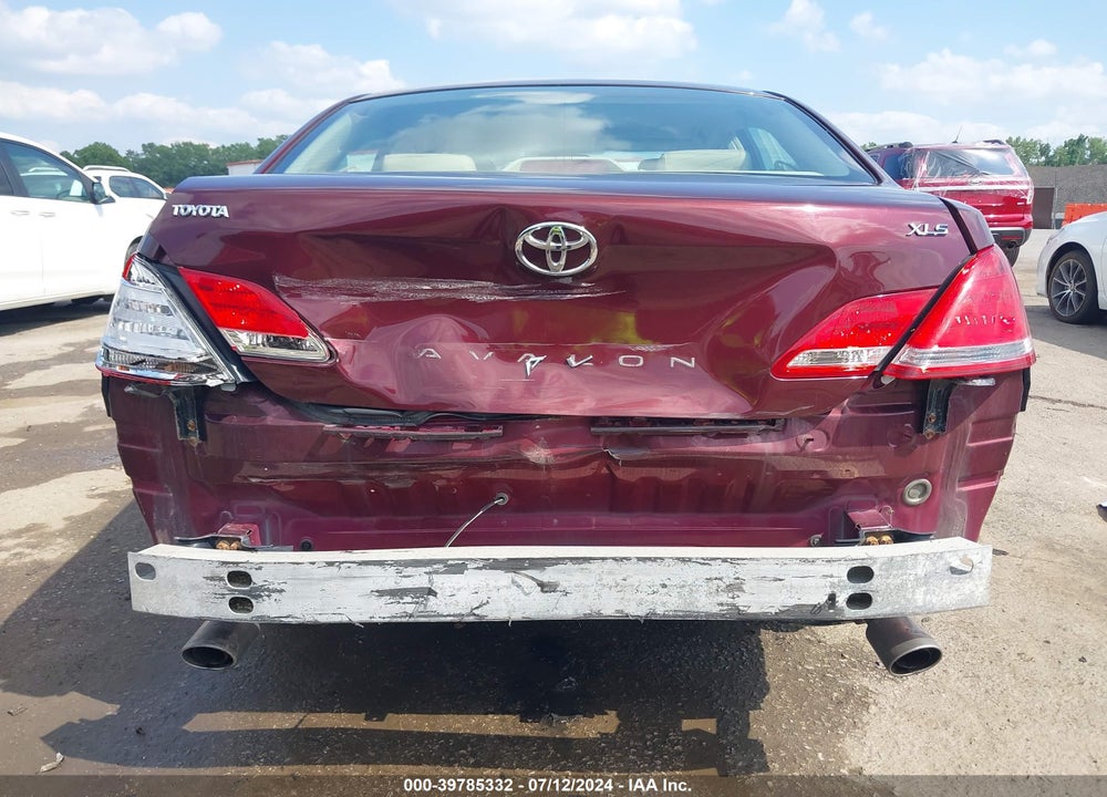 2005 TOYOTA AVALON XLS VIN: 4T1BK36B15U048583