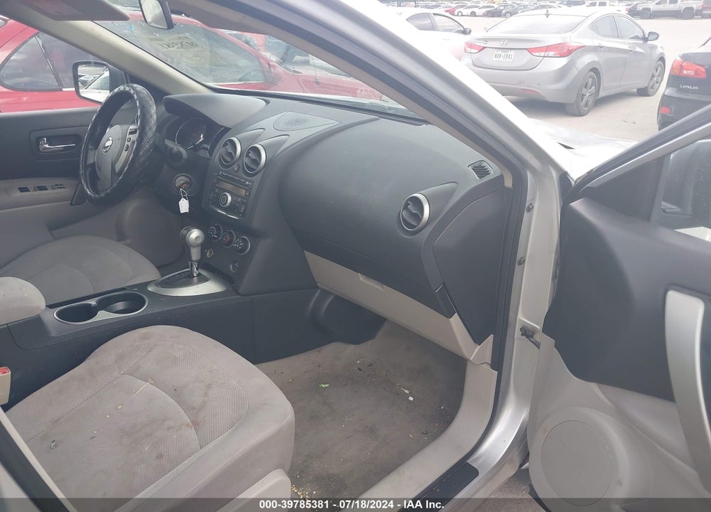 2011 NISSAN ROGUE S VIN: JN8AS5MT3BW562026