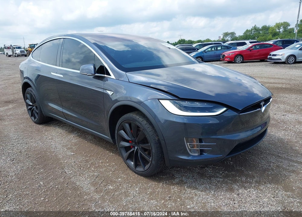 2016 TESLA MODEL X 60D/P100D/P90D VIN: 5YJXCAE41GFS00694