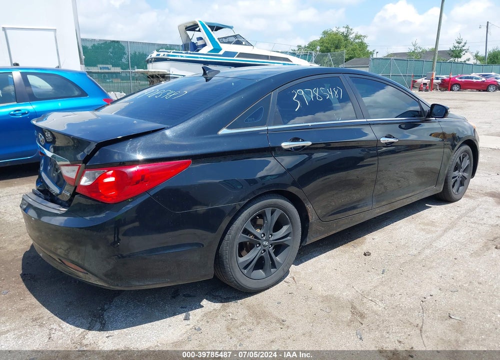 2011 HYUNDAI SONATA LIMITED VIN: 5NPEC4AC4BH007827