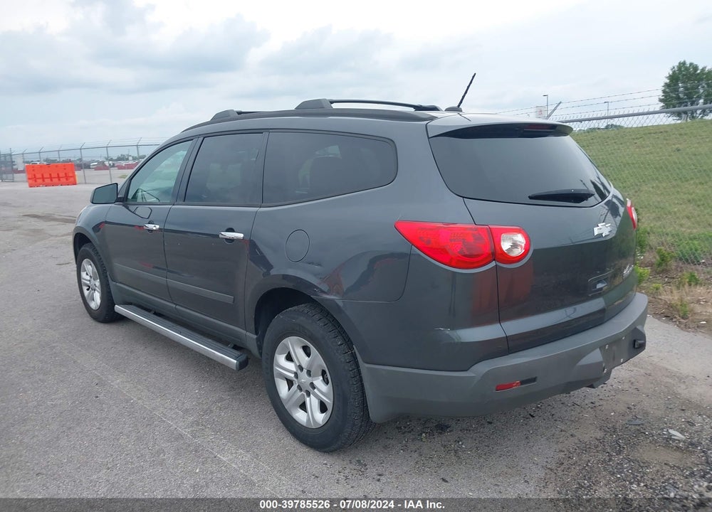 2012 CHEVROLET TRAVERSE LS VIN: 1GNKREED0CJ409242