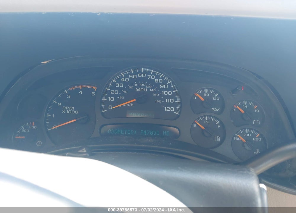 2003 CHEVROLET SILVERADO 2500HD LS VIN: 1GCHC29183E166890