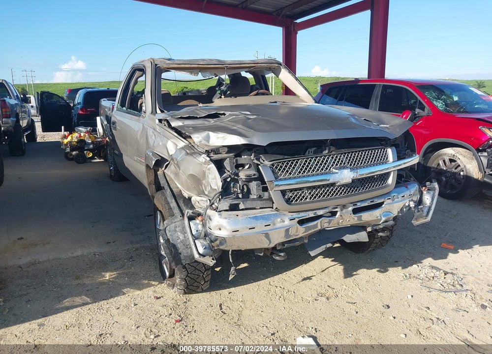 2003 CHEVROLET SILVERADO 2500HD LS VIN: 1GCHC29183E166890