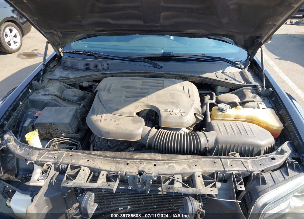 2015 CHRYSLER 300 300S VIN: 2C3CCABG0FH830586