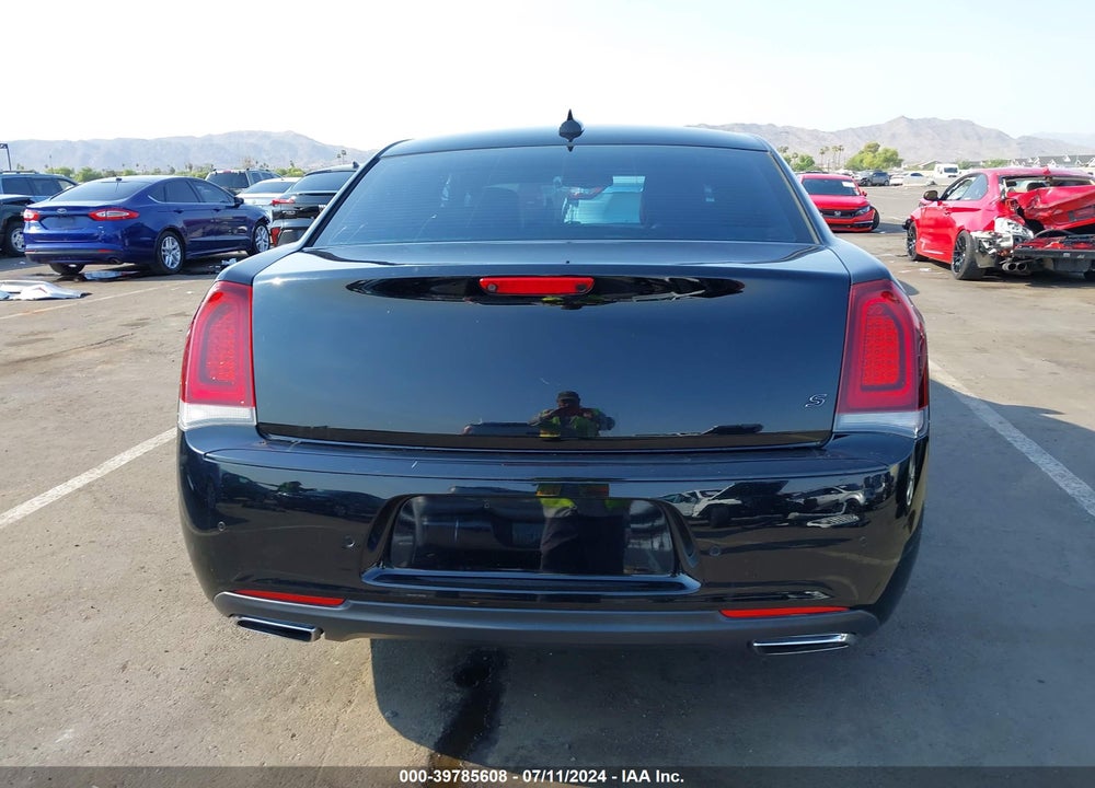 2015 CHRYSLER 300 300S VIN: 2C3CCABG0FH830586