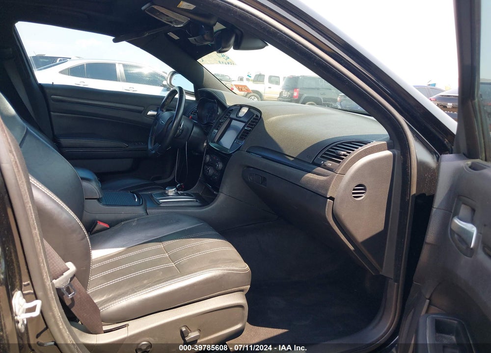2015 CHRYSLER 300 300S VIN: 2C3CCABG0FH830586