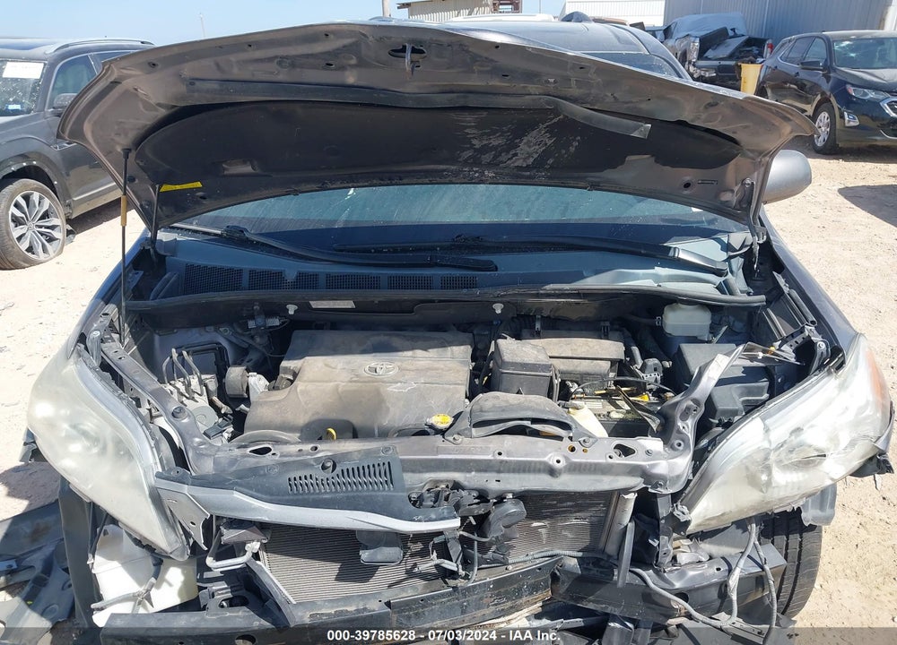 2013 TOYOTA SIENNA XLE V6 8 PASSENGER VIN: 5TDYK3DC6DS284367