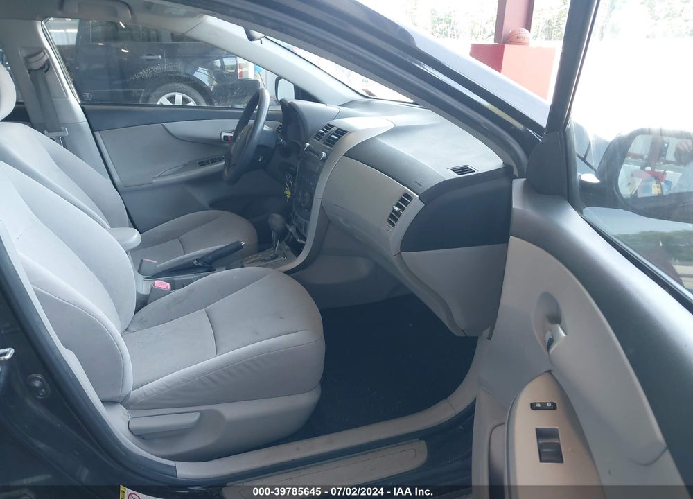 2011 TOYOTA COROLLA LE VIN: JTDBU4EE4BJ104724