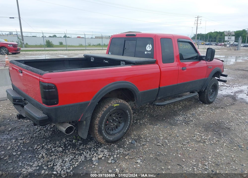 2000 FORD RANGER XLT VIN: 1FTZR15XXYPA21823