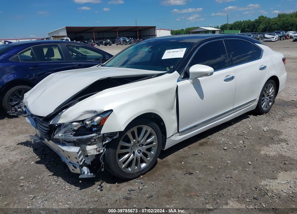 2016 LEXUS LS 460 VIN: JTHBL5EF2G5140203