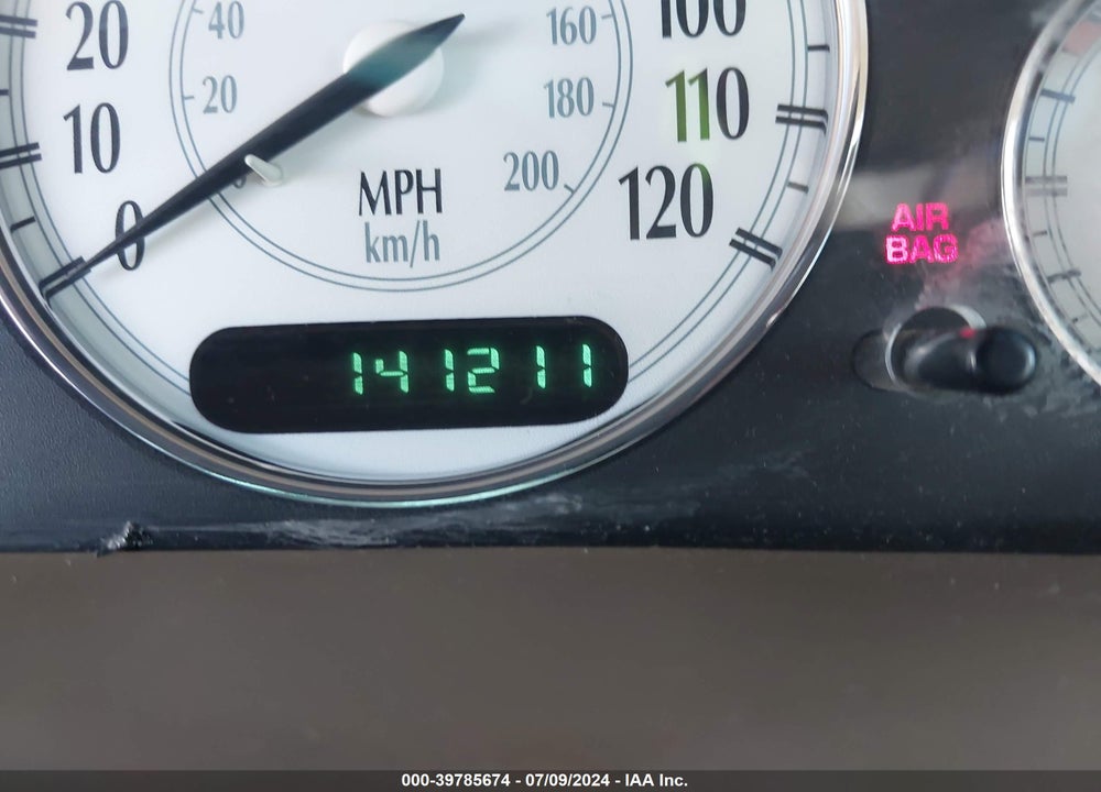 2000 CHRYSLER 300M VIN: 2C3HE66G7YH404968
