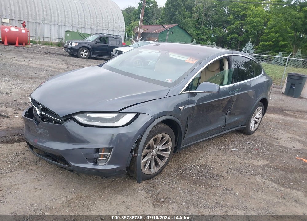 2017 TESLA MODEL X 100D/75D/90D VIN: 5YJXCBE27HF029682
