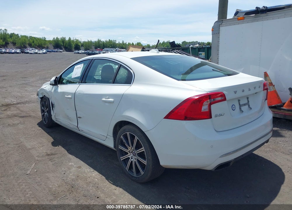 2017 VOLVO S60 INSCRIPTION T5 PLATINUM VIN: LYV402TMXHB130975