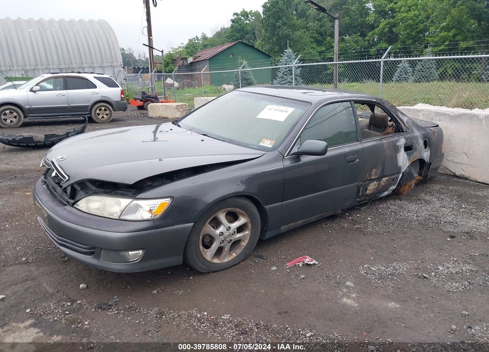 2000 LEXUS ES 300 VIN: JT8BF28G2Y5096084