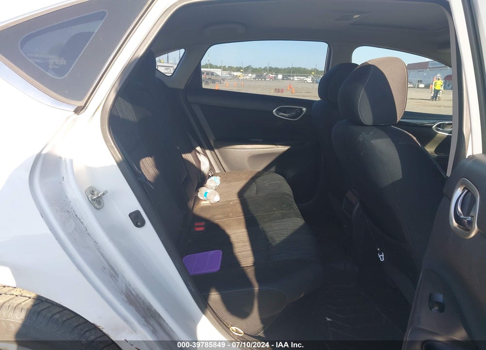 2018 NISSAN SENTRA SV VIN: 3N1AB7AP7JY324379