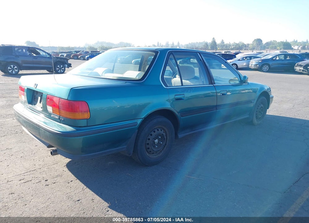 1992 HONDA ACCORD LX VIN: 1HGCB7656NA213234