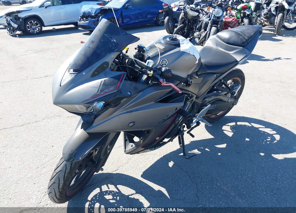 2016 YAMAHA YZFR3 VIN: MH3RH06Y3GK013242