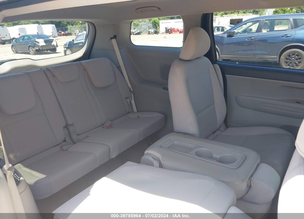 2017 KIA SEDONA LX VIN: KNDMB5C14H6229500