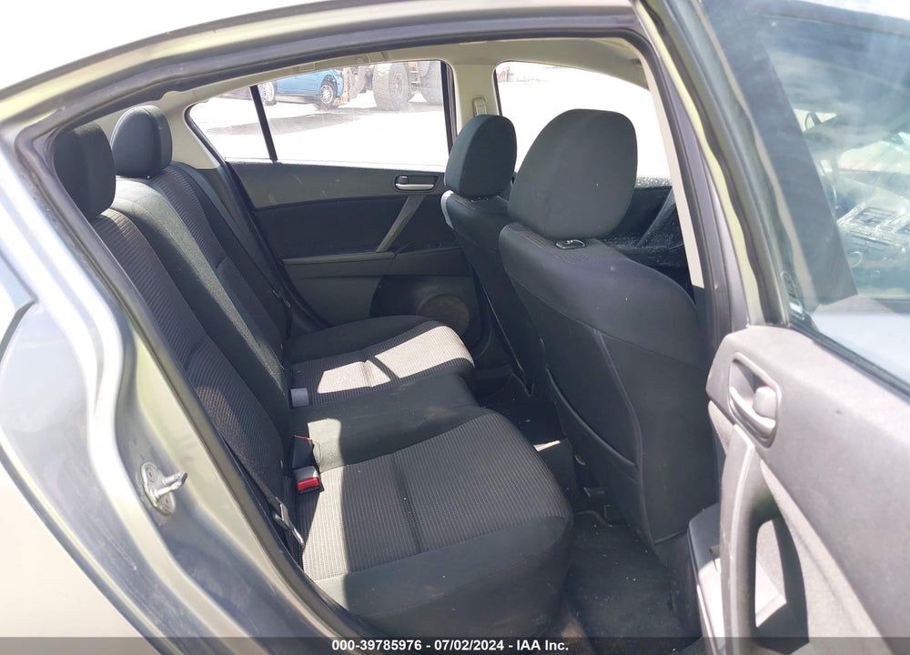 2013 MAZDA 3 I SPORT VIN: JM1BL1UP8D1782190