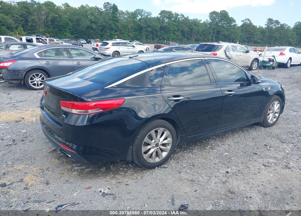2016 KIA OPTIMA EX VIN: 5XXGU4L33GG080032
