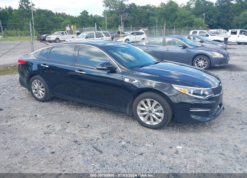 2016 KIA OPTIMA EX VIN: 5XXGU4L33GG080032