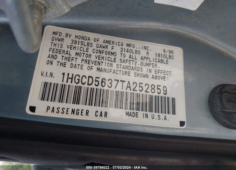 1996 HONDA ACCORD LX/EX VIN: 1HGCD5637TA252859