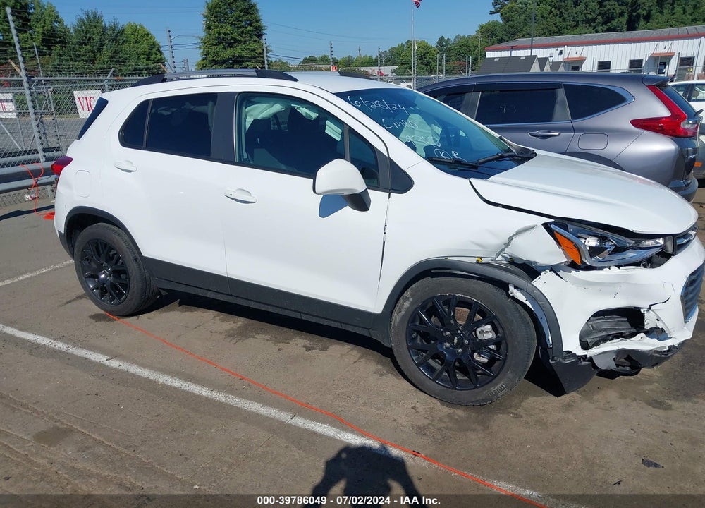 2022 CHEVROLET TRAX FWD LT VIN: KL7CJLSM1NB569346