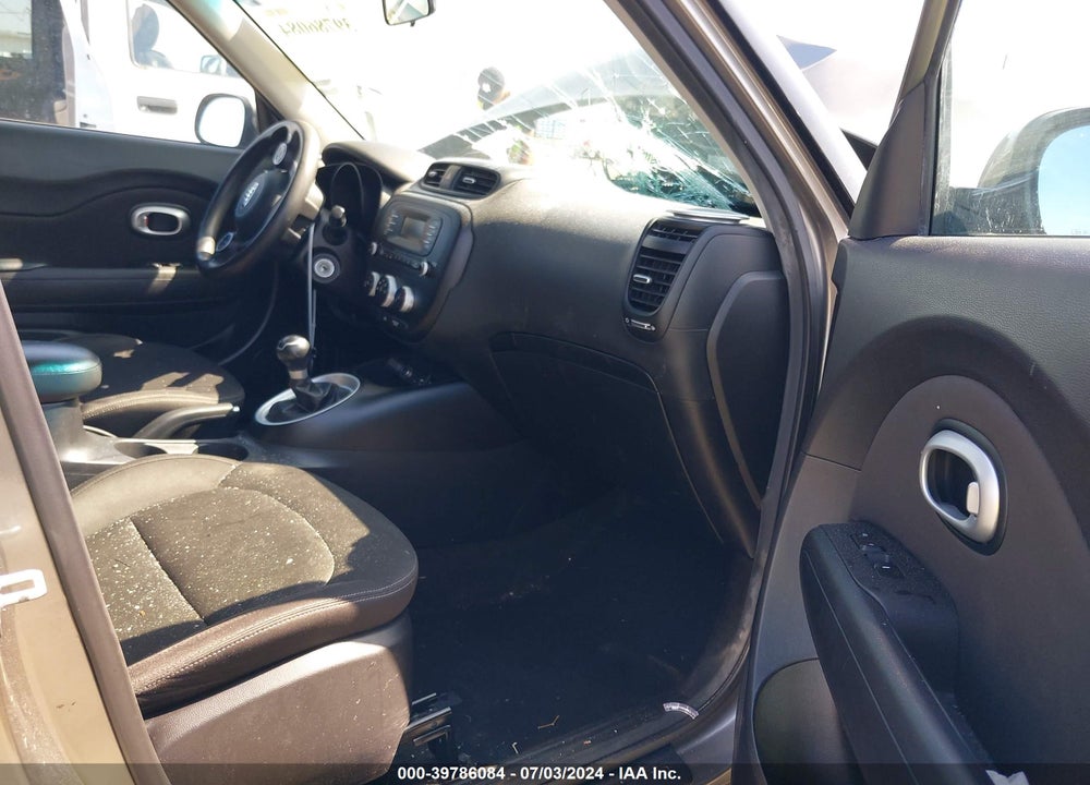 2016 KIA SOUL VIN: KNDJN2A26G7273852