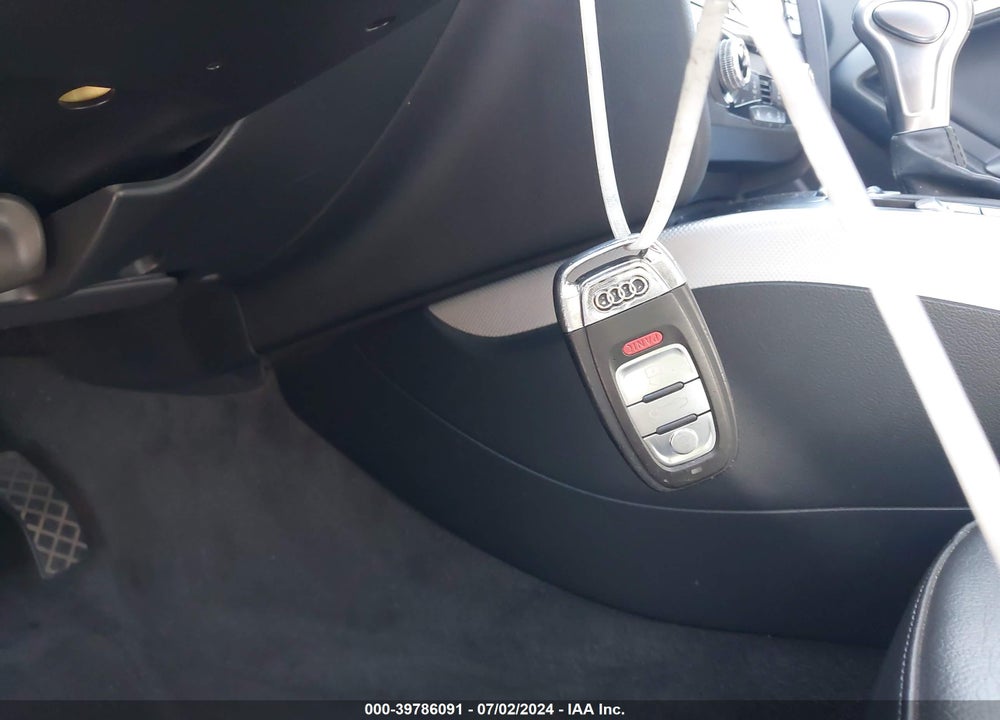 2014 AUDI A5 2.0T PREMIUM VIN: WAUCFAFR8EA047766