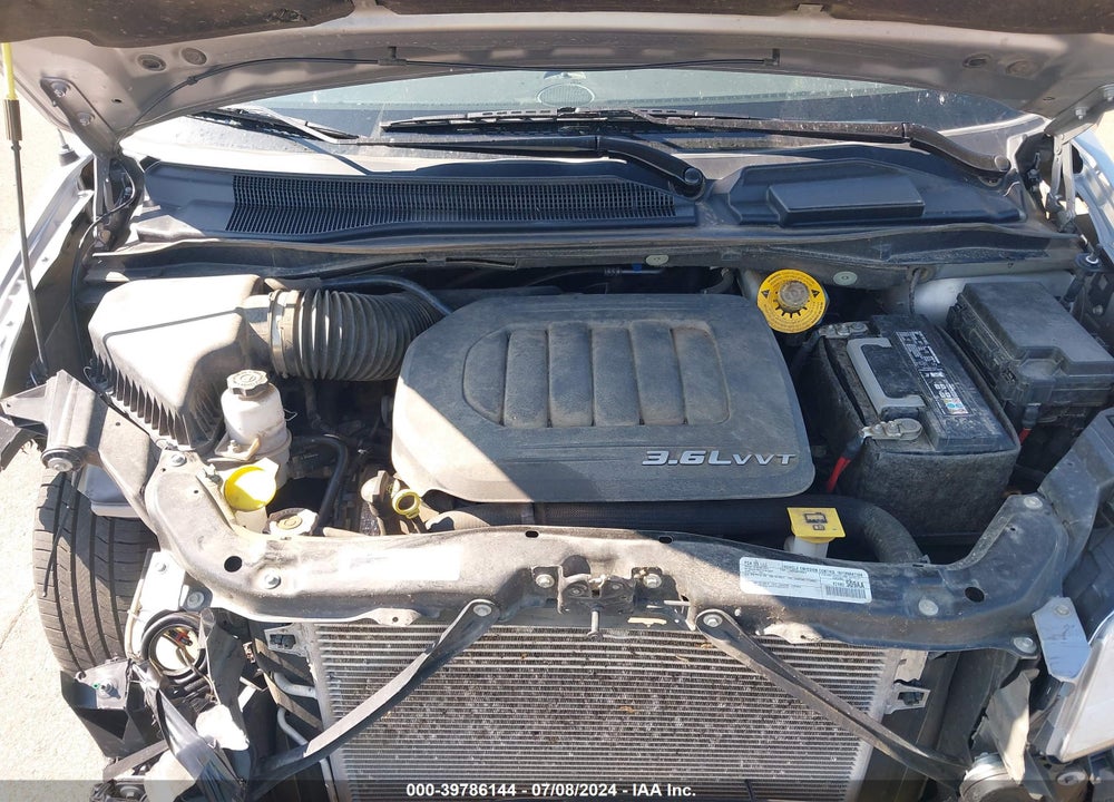 2016 CHRYSLER TOWN & COUNTRY LIMITED VIN: 2C4RC1JG5GR111241