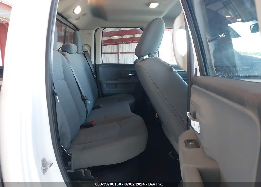 2020 RAM 1500 CLASSIC SLT QUAD CAB 4X4 6'4 BOX VIN: 1C6RR7GTXLS114836