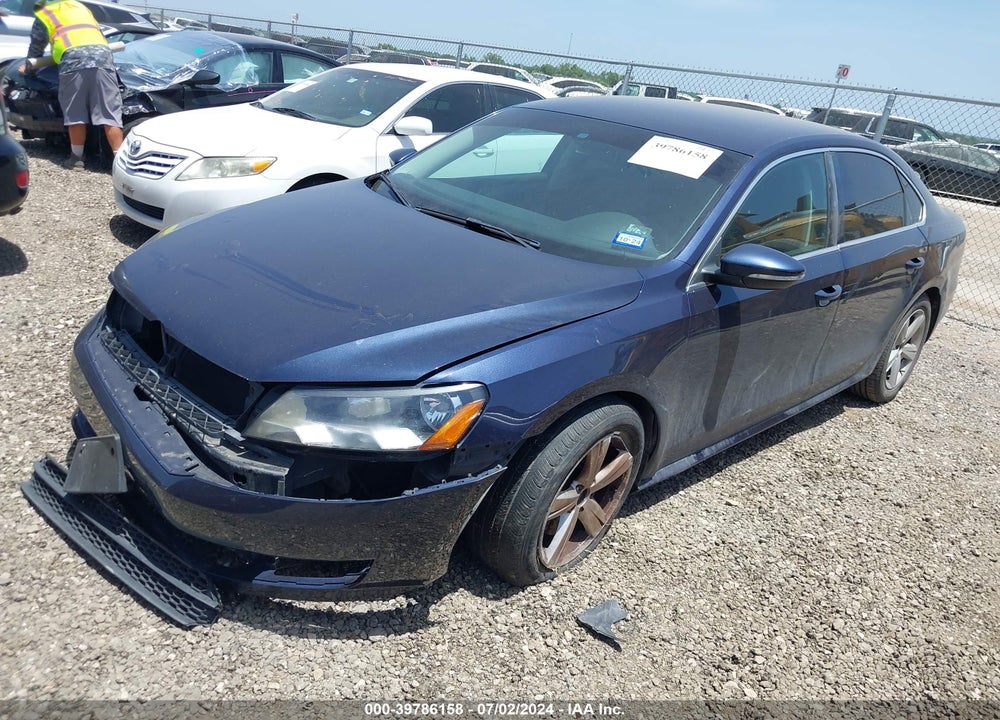 2012 VOLKSWAGEN PASSAT 2.5L SE VIN: 1VWBP7A3XCC087492