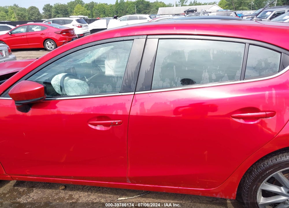 2018 MAZDA 3 TOURING VIN: 3MZBN1L38JM275827