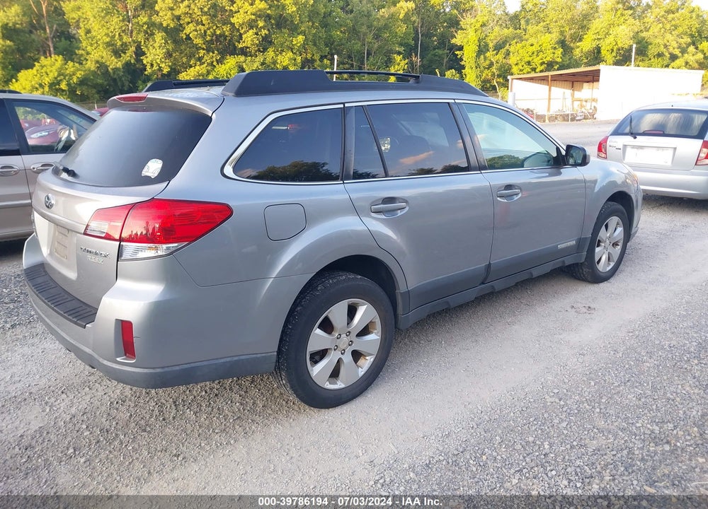 2010 SUBARU OUTBACK 2.5I PREMIUM VIN: 4S4BRBBC3A3385096