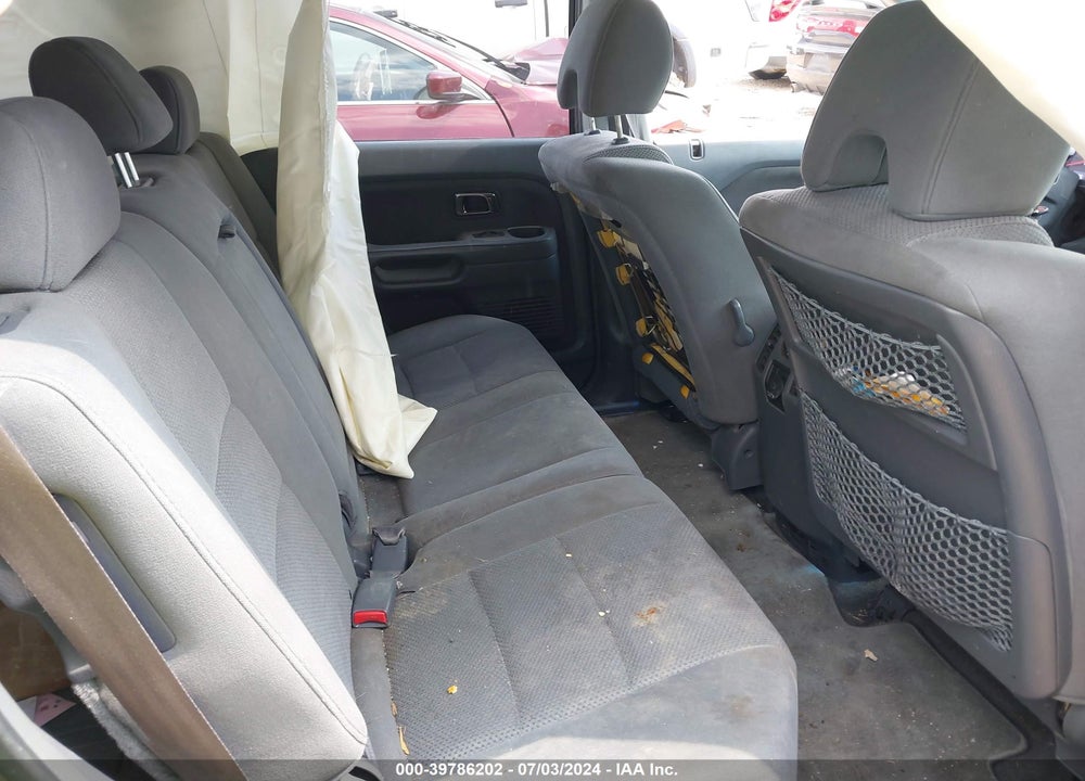 2007 HONDA PILOT EX VIN: 5FNYF18427B016257