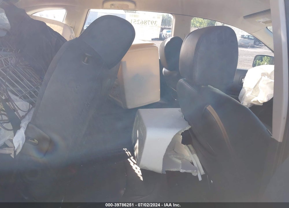 2013 NISSAN ROGUE S VIN: JN8AS5MV9DW601786