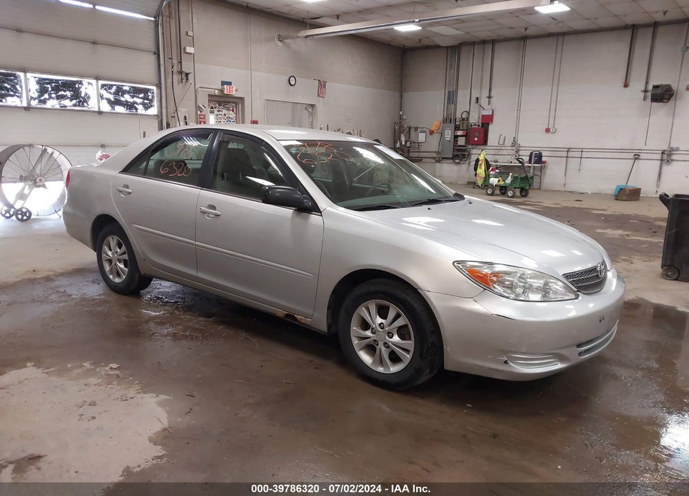 2004 TOYOTA CAMRY LE V6 VIN: 4T1BF32K74U583698
