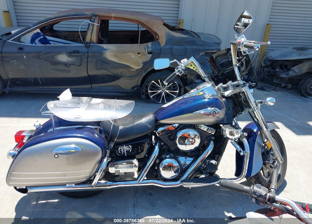 2004 KAWASAKI VN1500 L VIN: JKBVNAL174A029888