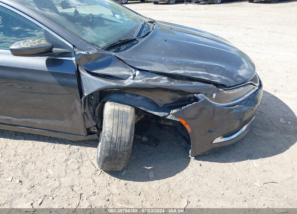 2015 CHRYSLER 200 LIMITED VIN: 1C3CCCAB5FN747616