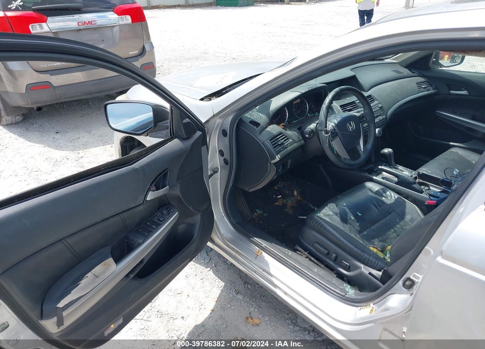 2008 HONDA ACCORD 2.4 EX-L VIN: 1HGCP26848A022883