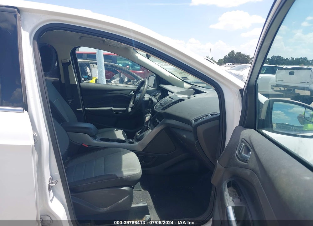 2015 FORD ESCAPE VIN: 1FMCU0G78FUA27612