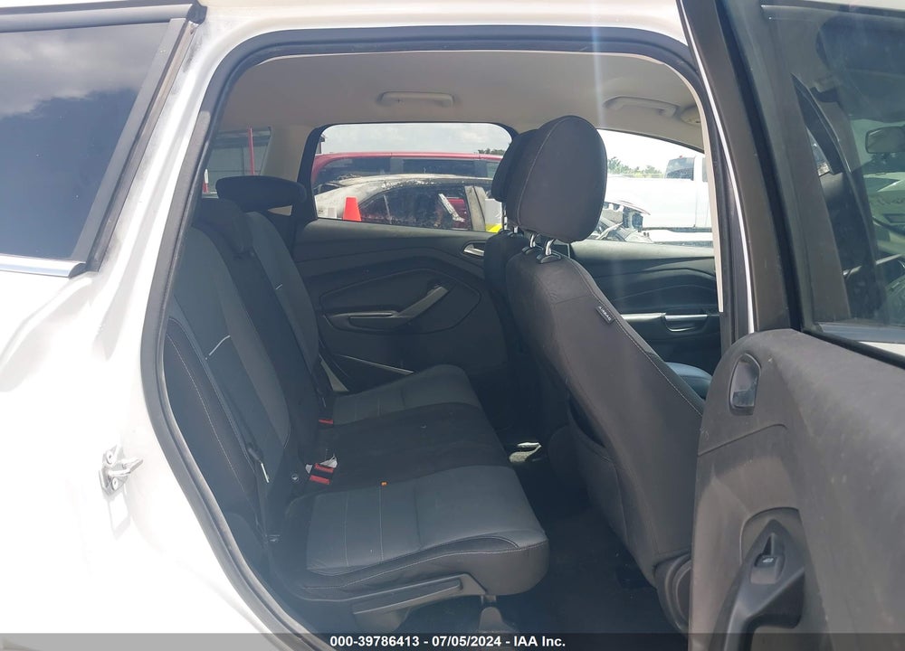 2015 FORD ESCAPE VIN: 1FMCU0G78FUA27612