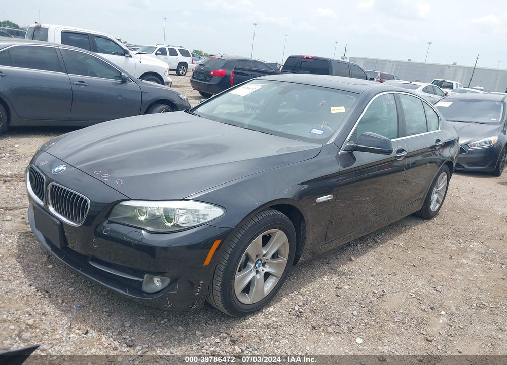 2013 BMW 528I VIN: WBAXG5C54DD229419