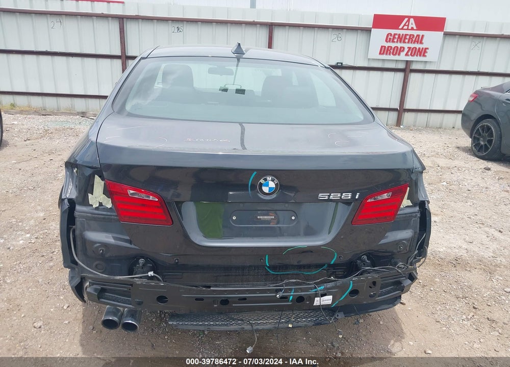 2013 BMW 528I VIN: WBAXG5C54DD229419